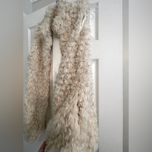 Live A Little Cream Faux Fur Long Vest Large - Picture 5 of 7
